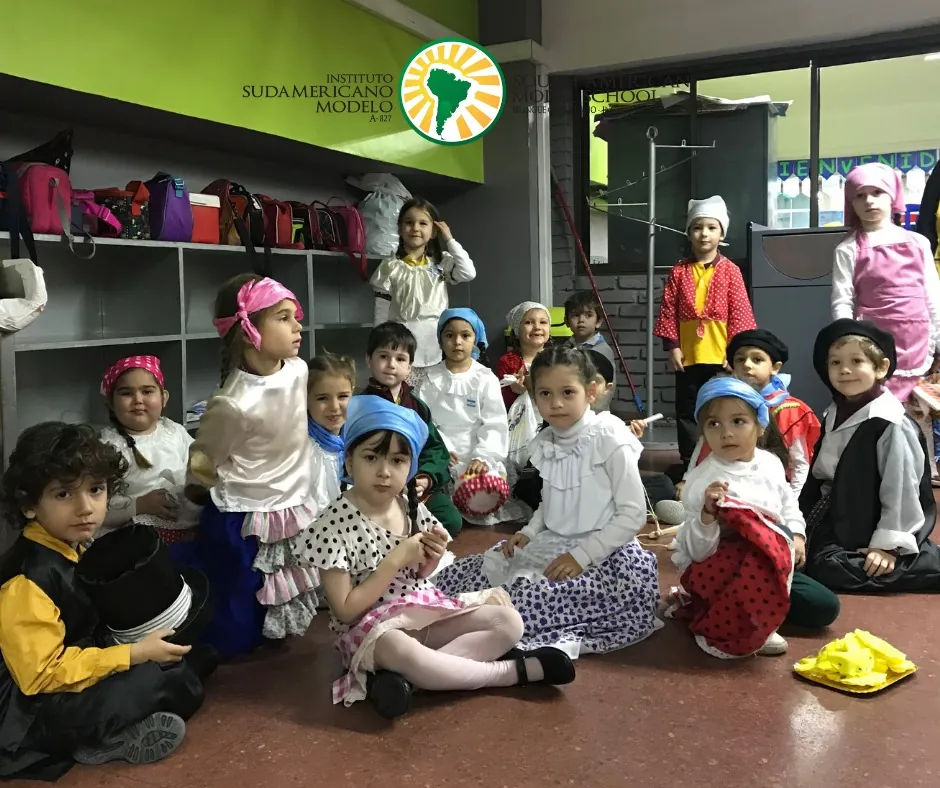 ¡Comenzaron los festejos del 25 de mayo en el ISM!